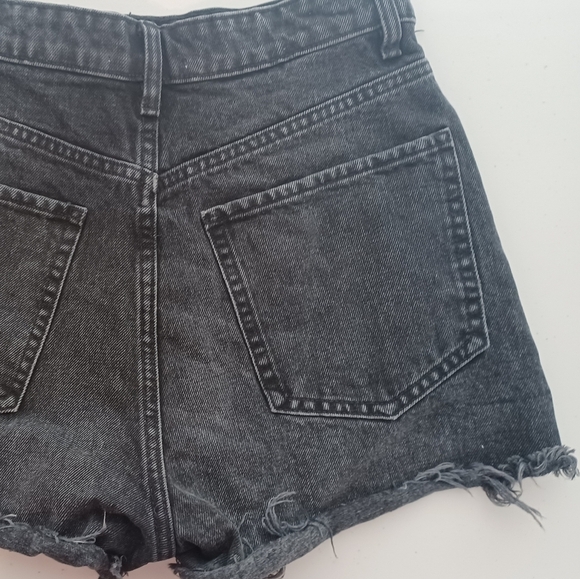 Zara 100% Cotton Button Fly High-Rise Sz 4 Denim Cut-Off Shorts - Picture 8 of 14